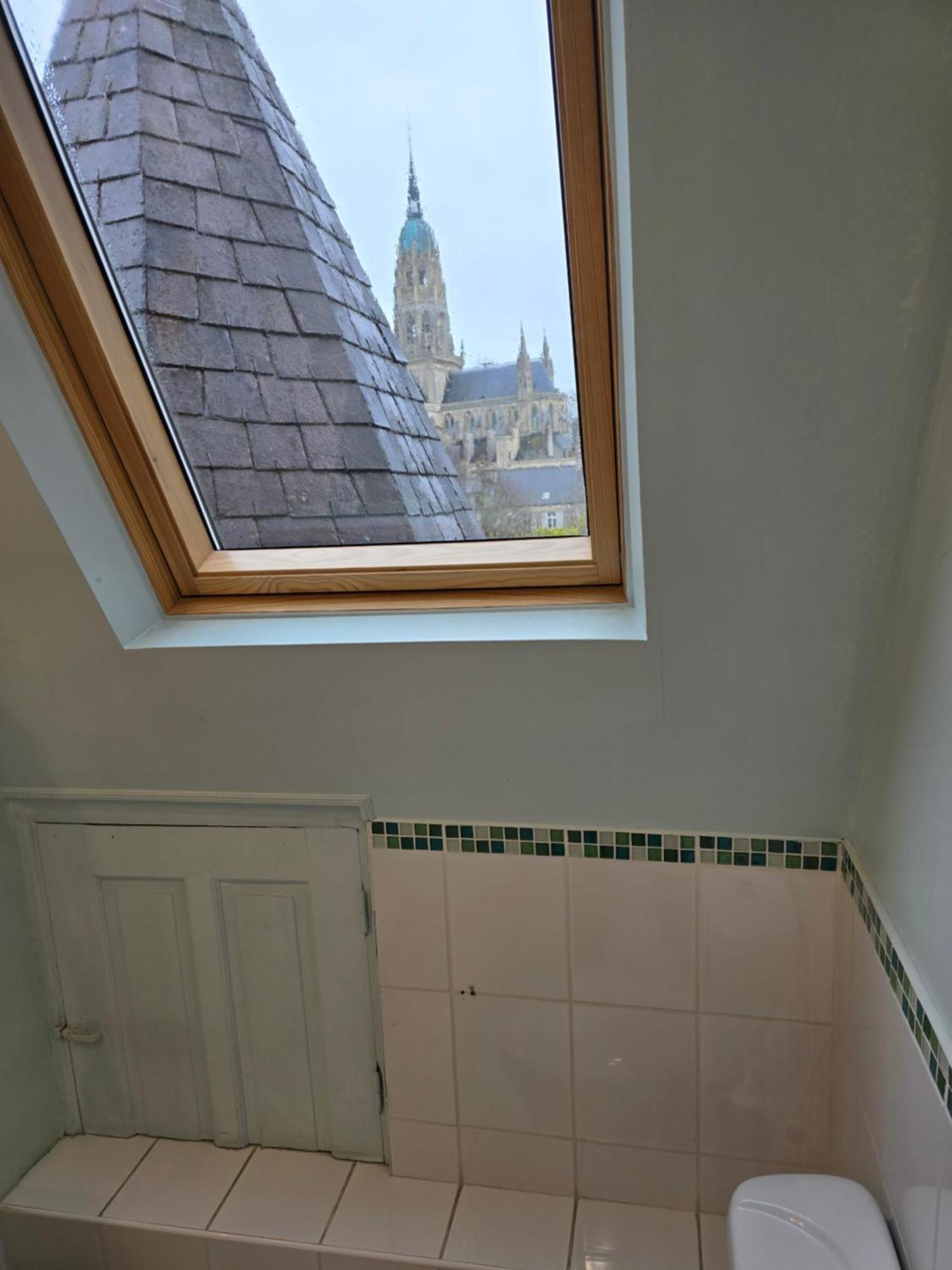 Le Castel Guesthouse Bayeux Oda fotoğraf