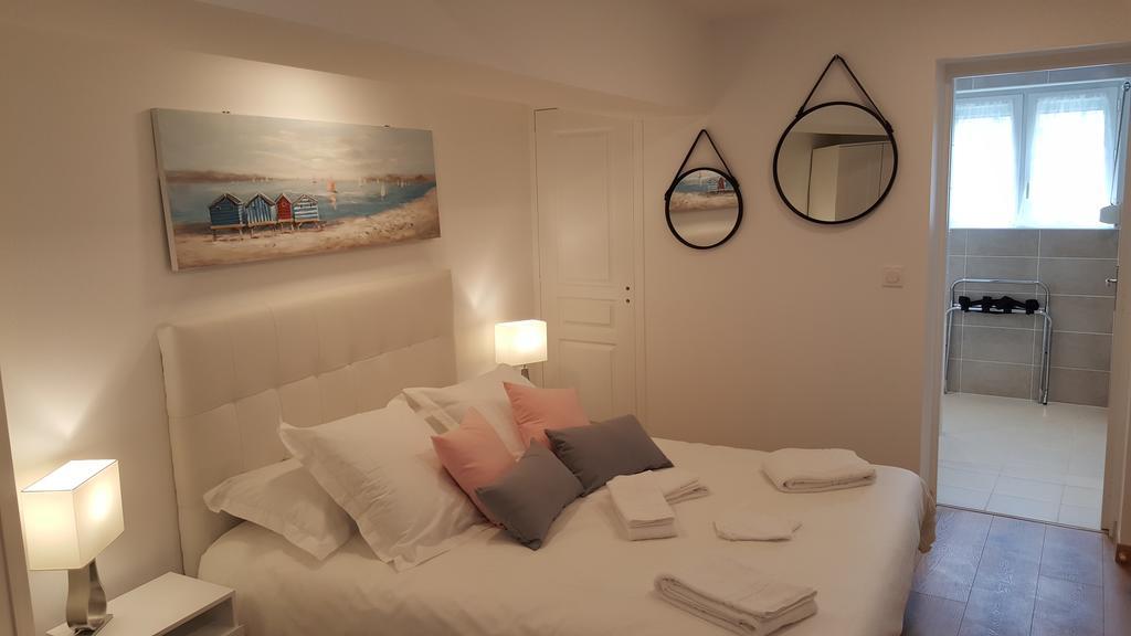 Le Castel Guesthouse Bayeux Dış mekan fotoğraf